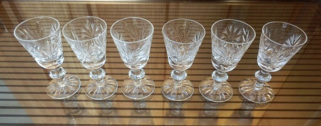 Vintage 1970s set of crystal liquor glasses