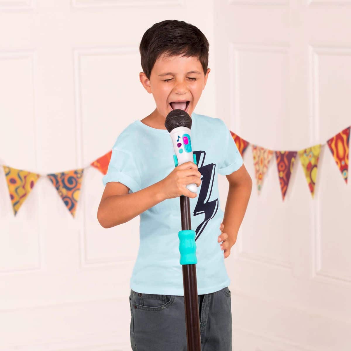 B. TOYS MIC IT SHINE MICROPHONE WITH LIGHT UP STAND